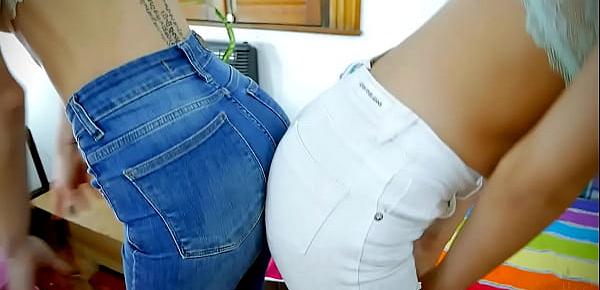 Amazing Puffy Cameltoe Pussies Girlfriends In Super Tight Jeans